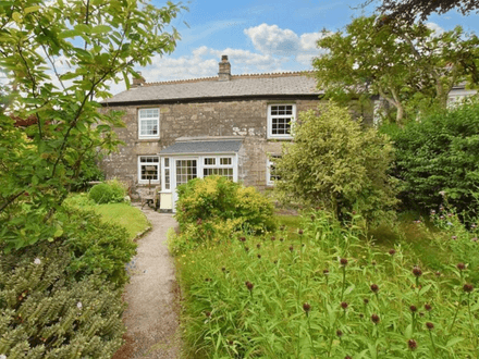 CHARMING COTTAGE FOR IMPROVEMENT