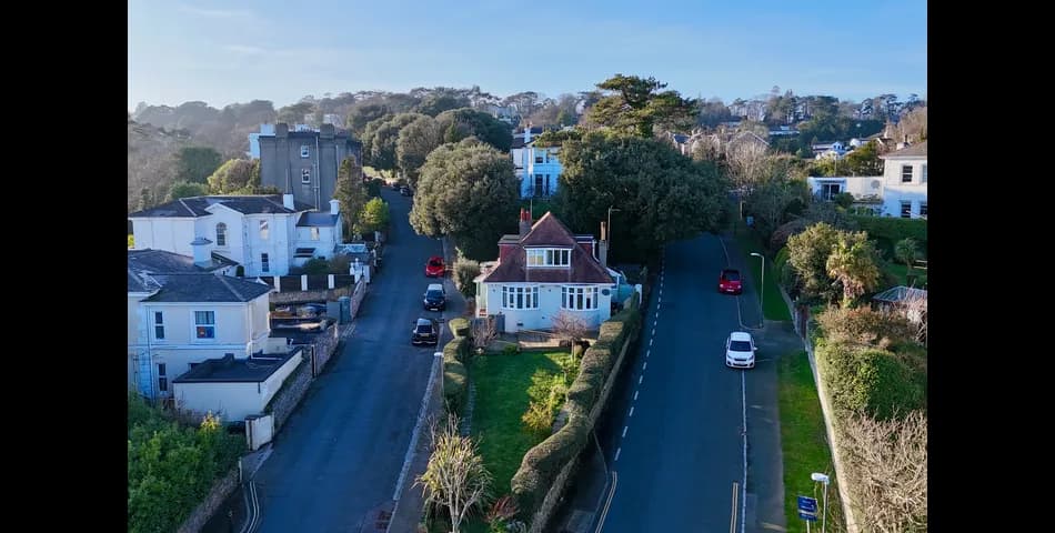 Property Image 0