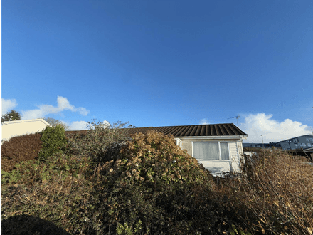 THREE-BEDROOM SEMI-DETACHED BUNGALOW FOR REFURBISHMENT