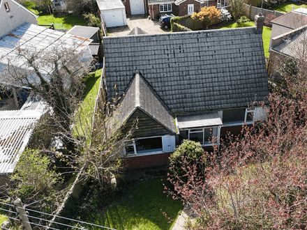 CHALET BUNGALOW FOR IMPROVEMENT