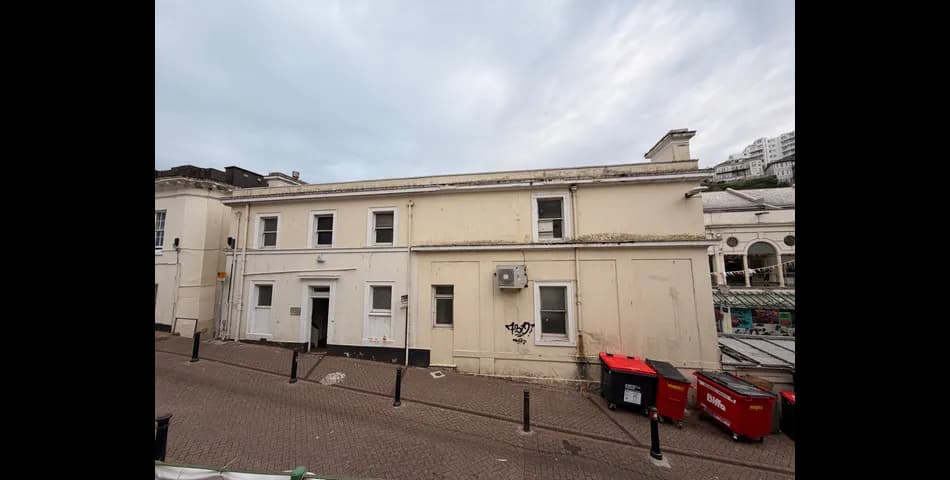 Property Image 0